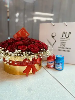 Table Flower Gift With Mentos