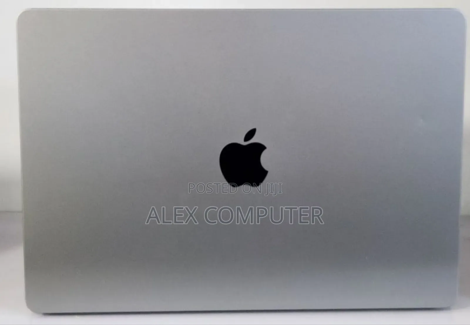 New Laptop Apple MacBook Air 2023 M2 8GB Apple M2 SSD 256GB