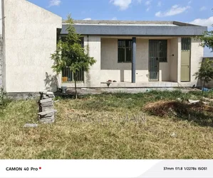 3bdrm Villa in Legetafo, Yeka for sale