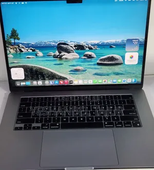 New Laptop Apple MacBook Air 2022 M2 8GB Apple M2 SSD 256GB