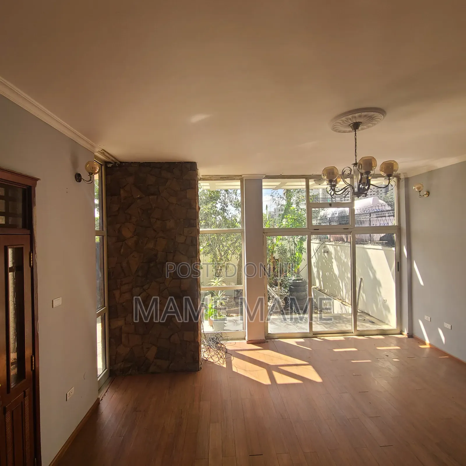 4bdrm House in Addis Abeba, Bole for rent