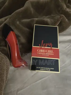 Carolina Herrera Very Good Girl Perfume for Her