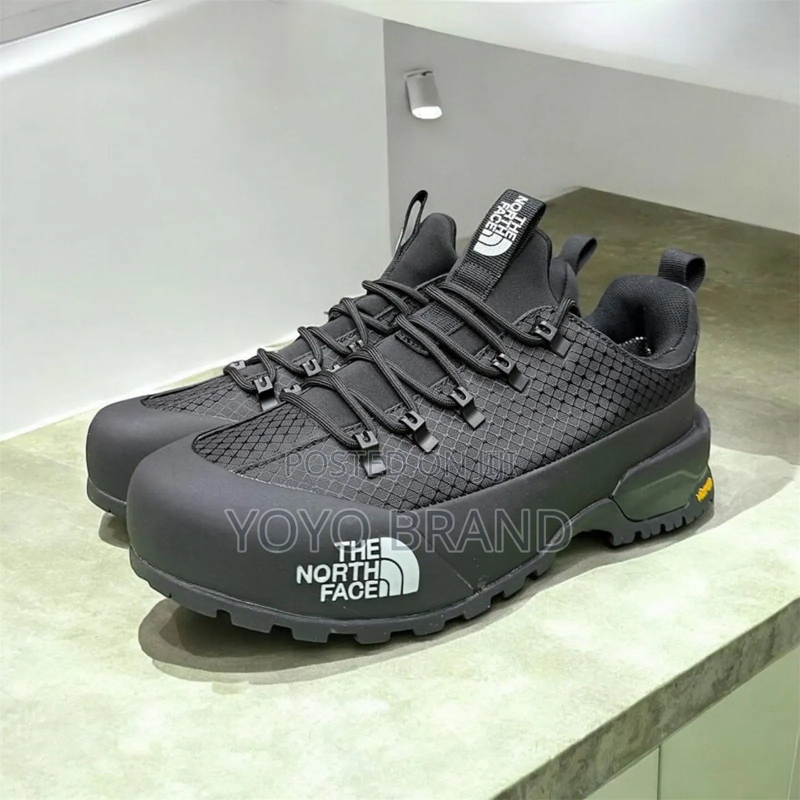 The North Face Ultra Fashion Sneakers