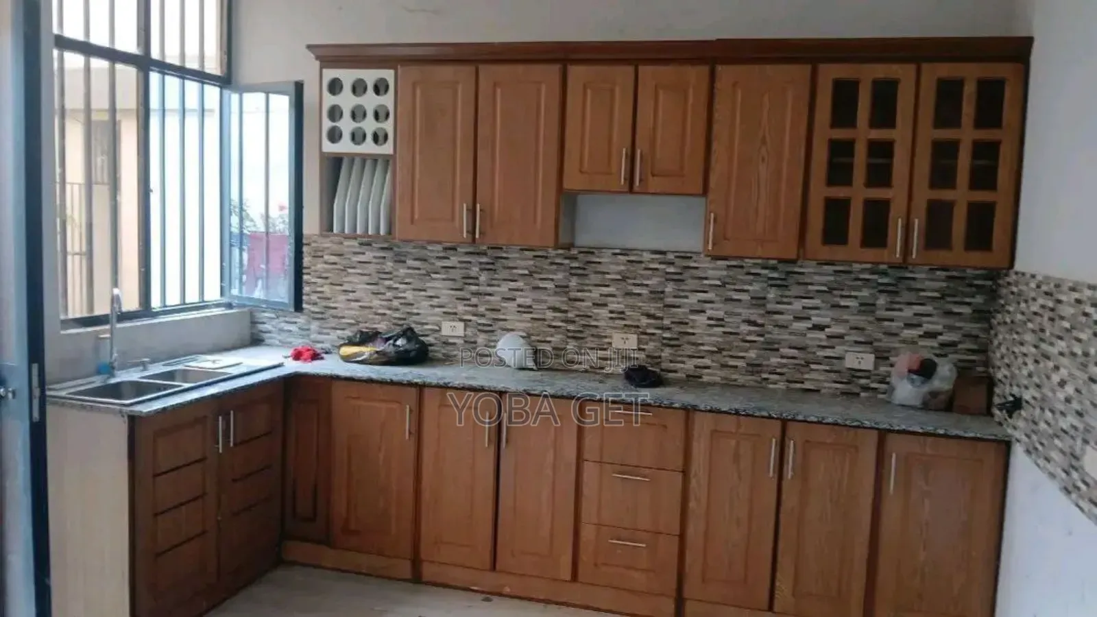 Furnished 5bdrm House in Yoba, Akaky Kaliti for sale