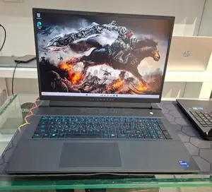 New Laptop Alienware M17x R2 32GB Intel Core I9 SSD 1T