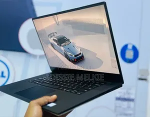 New Laptop Dell XPS 15 32GB Intel Core I7 SSD 512GB