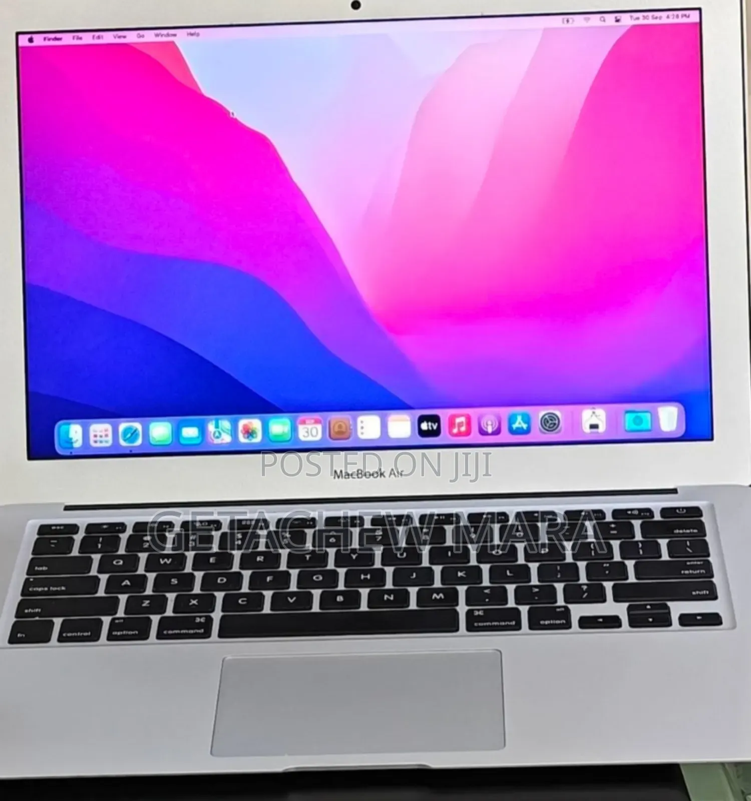 New Laptop Apple MacBook Pro 2017 8GB Intel Core I7 SSD 512GB