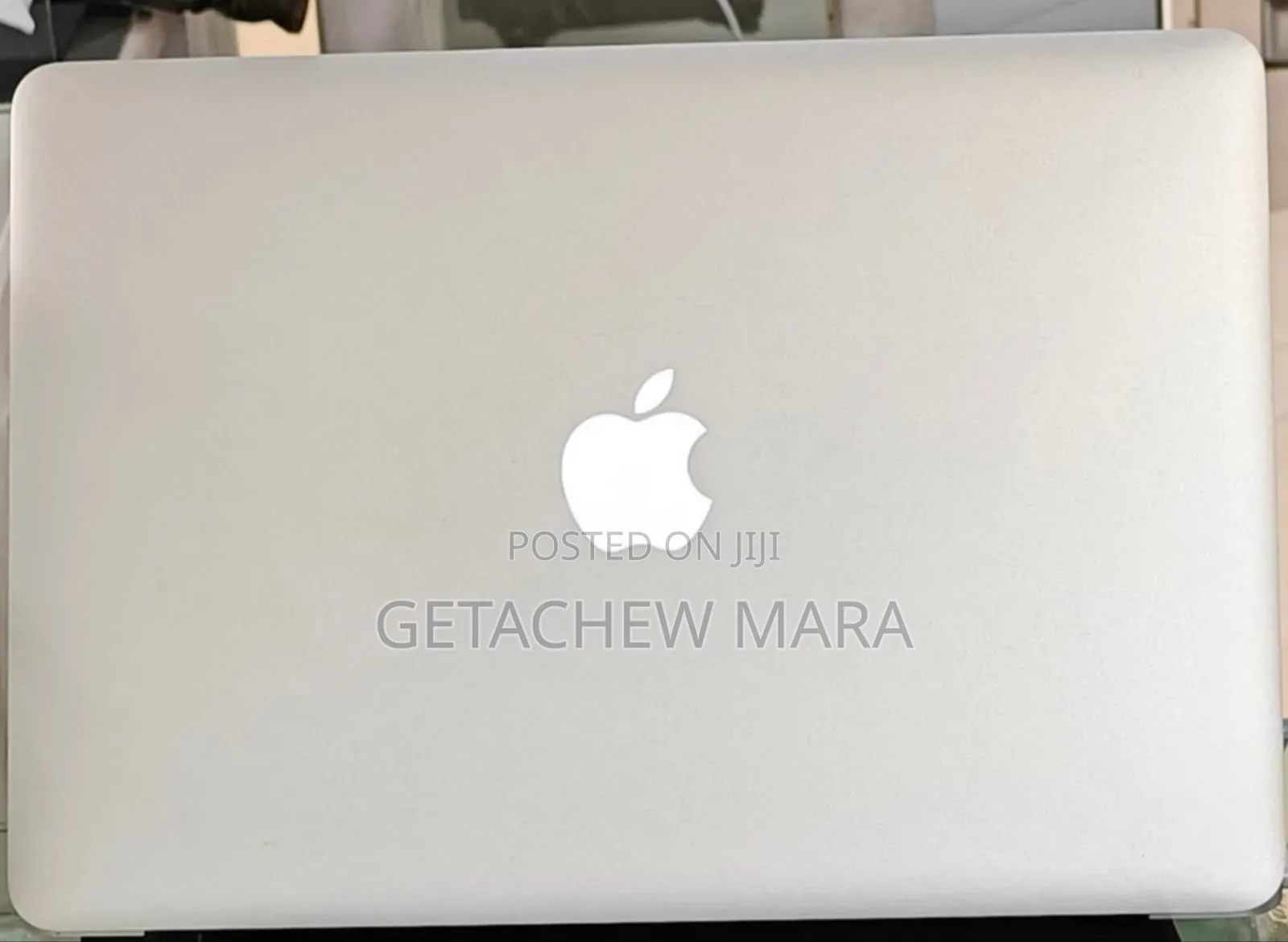 New Laptop Apple MacBook Pro 2017 8GB Intel Core I7 SSD 512GB