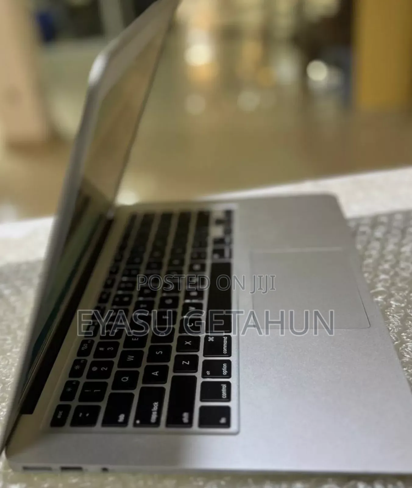 New Laptop Apple MacBook Air 2014 4GB Intel Core I5 SSD 256GB