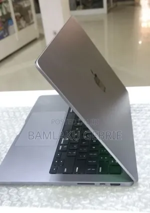 New Laptop Apple MacBook Pro 2021 M1 16GB Apple M1 Pro SSD 512GB