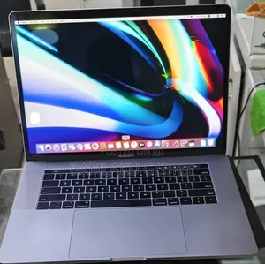 New Laptop Apple MacBook Pro 2019 32GB Intel Core I9 SSD 512GB