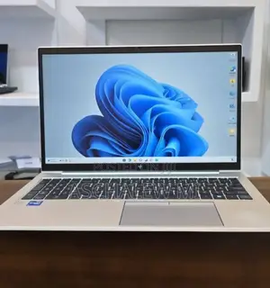 New Laptop HP EliteBook 850 G8 16GB Intel Core I7 SSD 512GB