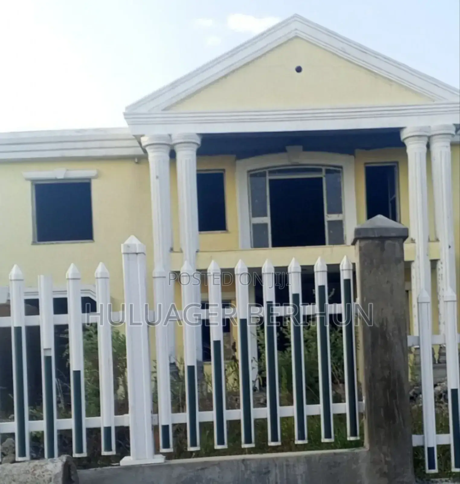 5bdrm House in Bole for sale