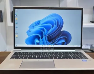 New Laptop HP EliteBook 850 G8 16GB Intel Core I7 SSD 512GB