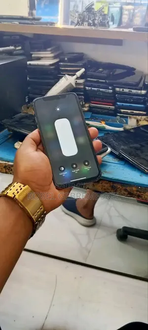 Apple iPhone XS 64 GB
