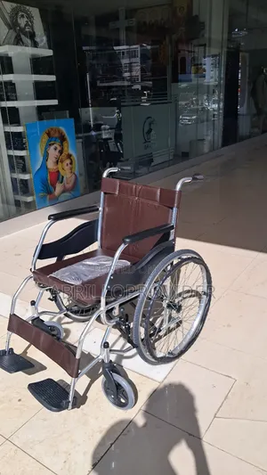Toilet Wheelchair水手wheelchair口手wheelchair水手wheelchair水手wheelchair手田whe