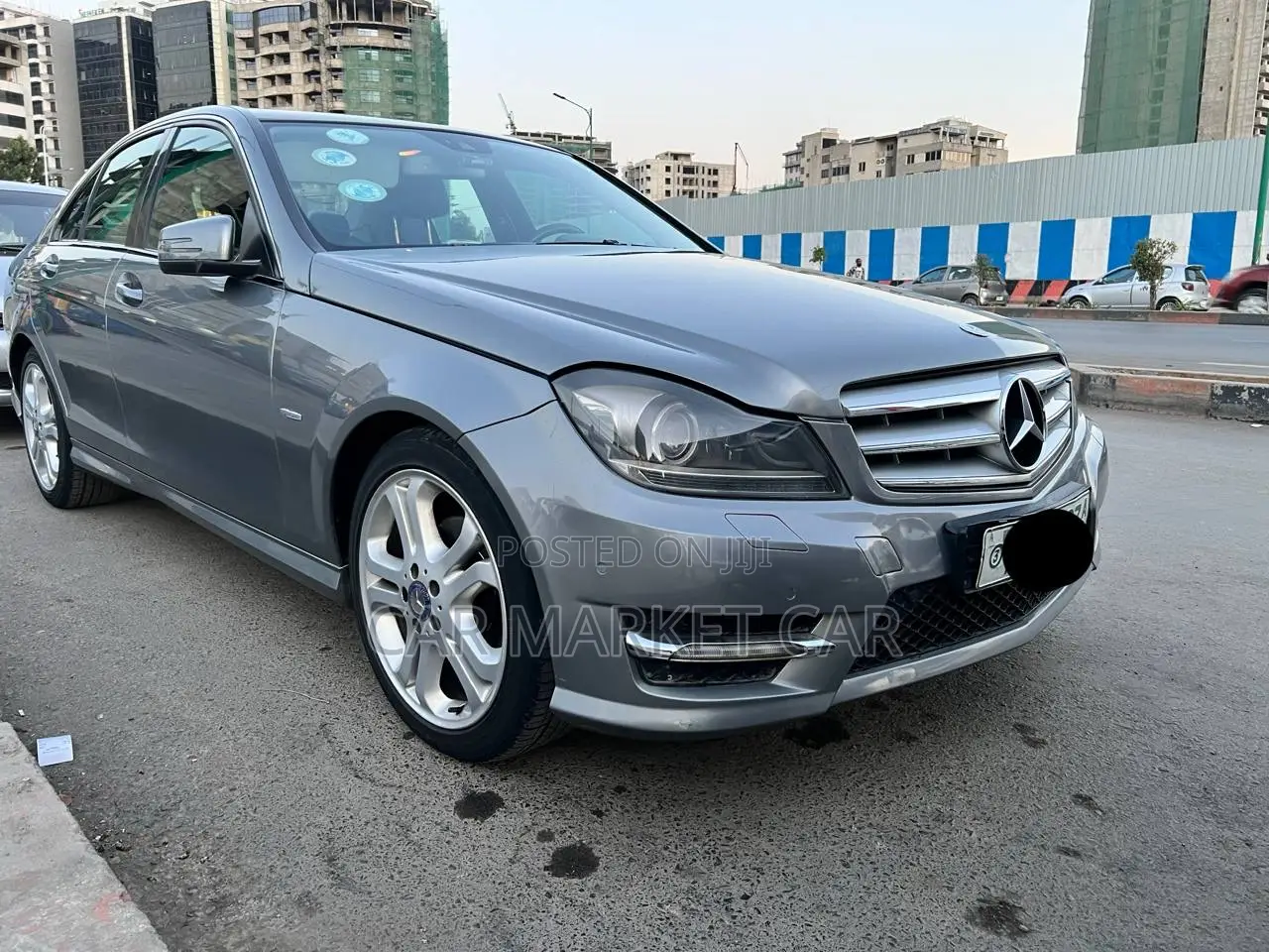 Mercedes-Benz C200 2012 Gray