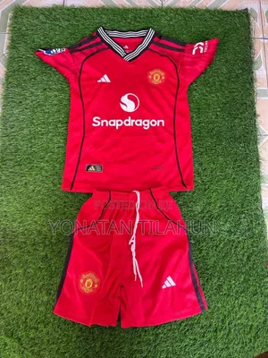 Kids Manchester United 25/26 Home Kit