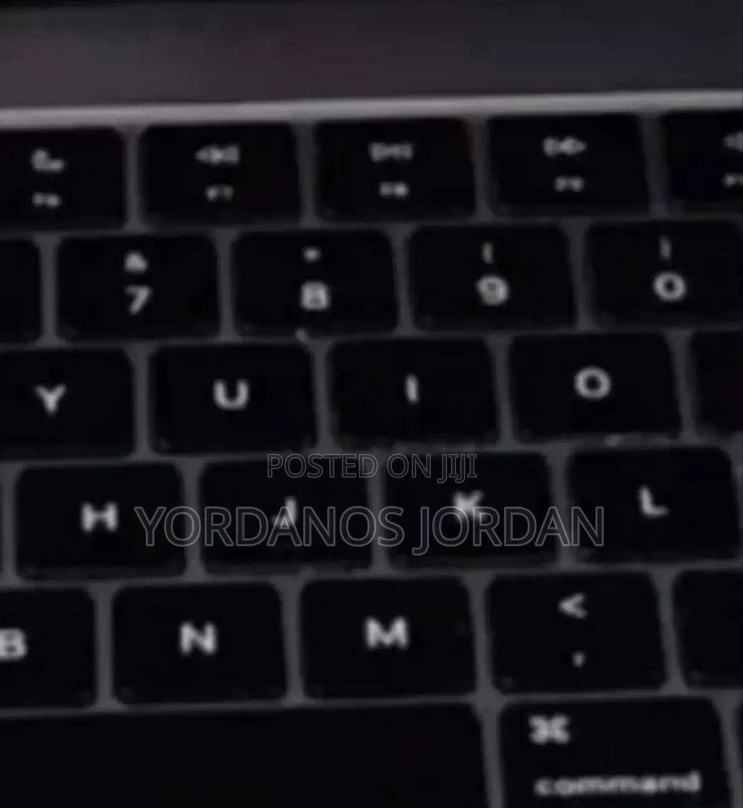 New Laptop Apple MacBook Air 2023 M2 8GB Apple M2 SSD 256GB