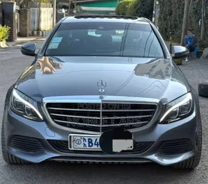 Mercedes-Benz C180 2017 Gray