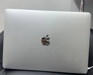 New Laptop Apple MacBook Pro 2017 8GB Intel Core I5 SSD 128GB