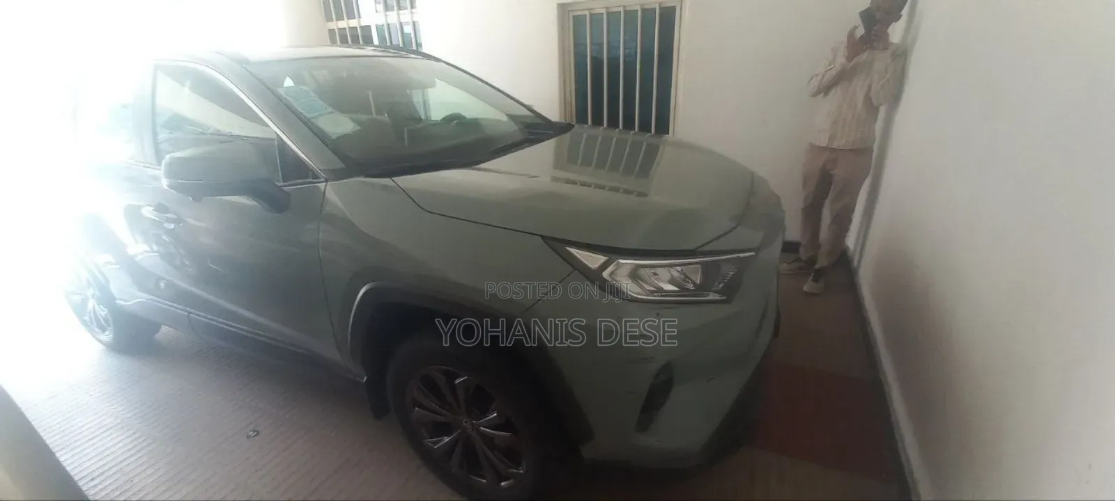 Toyota RAV4 2021 Beige