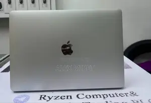 New Laptop Apple MacBook Pro 2017 8GB Intel Core I5 SSD 128GB