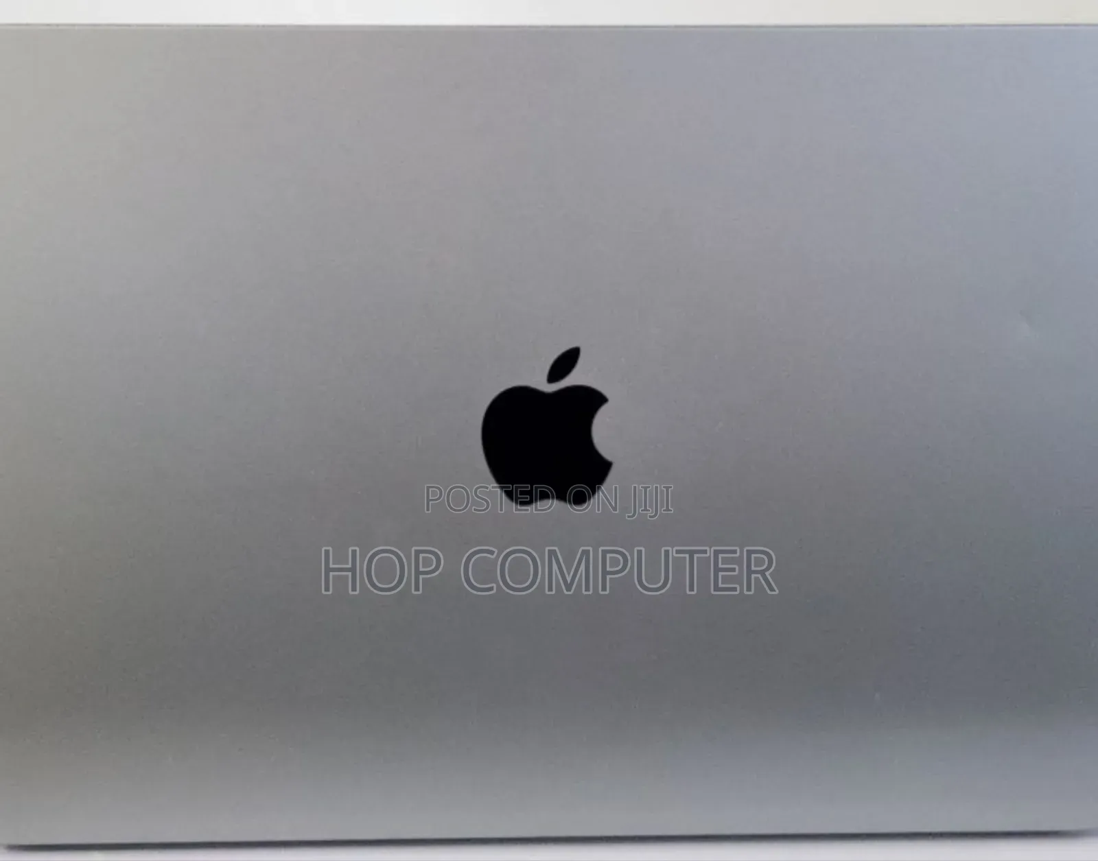 New Laptop Apple MacBook Air 2022 M2 8GB Apple M2 SSD 256GB