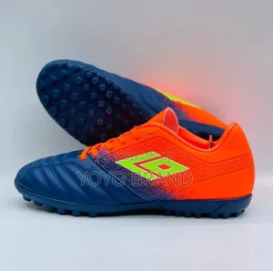 Umbro Futsal Foot Ball Shoes
