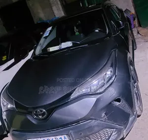Toyota C-HR 2020 Gray