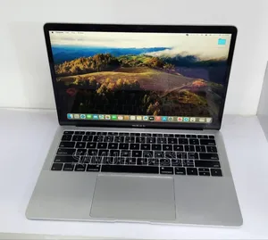 New Laptop Apple MacBook Air 2019 8GB Intel Core I5 SSD 256GB