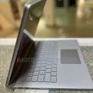 New Laptop Alienware Area-51m 16GB Intel Core I7 SSD 512GB