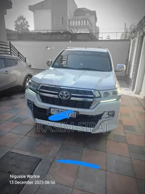 Toyota Land Cruiser 4.5 V8 GX-R 2012 White