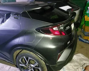 Toyota C-HR 2020 Maroon
