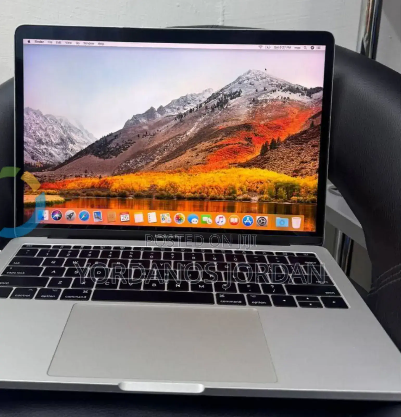 New Laptop Apple MacBook Pro 2017 8GB Intel Core I5 SSD 128GB