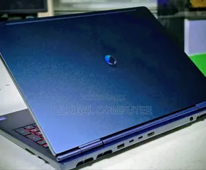 New Laptop Alienware M15 r3 32GB Intel Core Ultra 9 SSD 1T