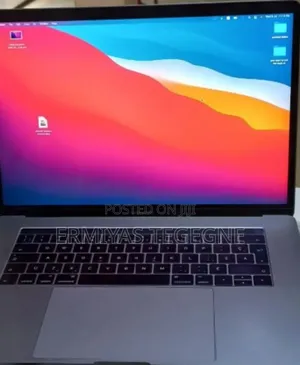 New Laptop Apple MacBook 16GB Intel Core I7 SSD 512GB