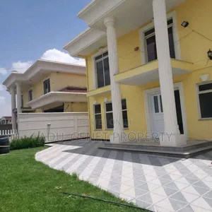 Furnished 6bdrm Duplex in ሲሲዲ, Yeka for sale