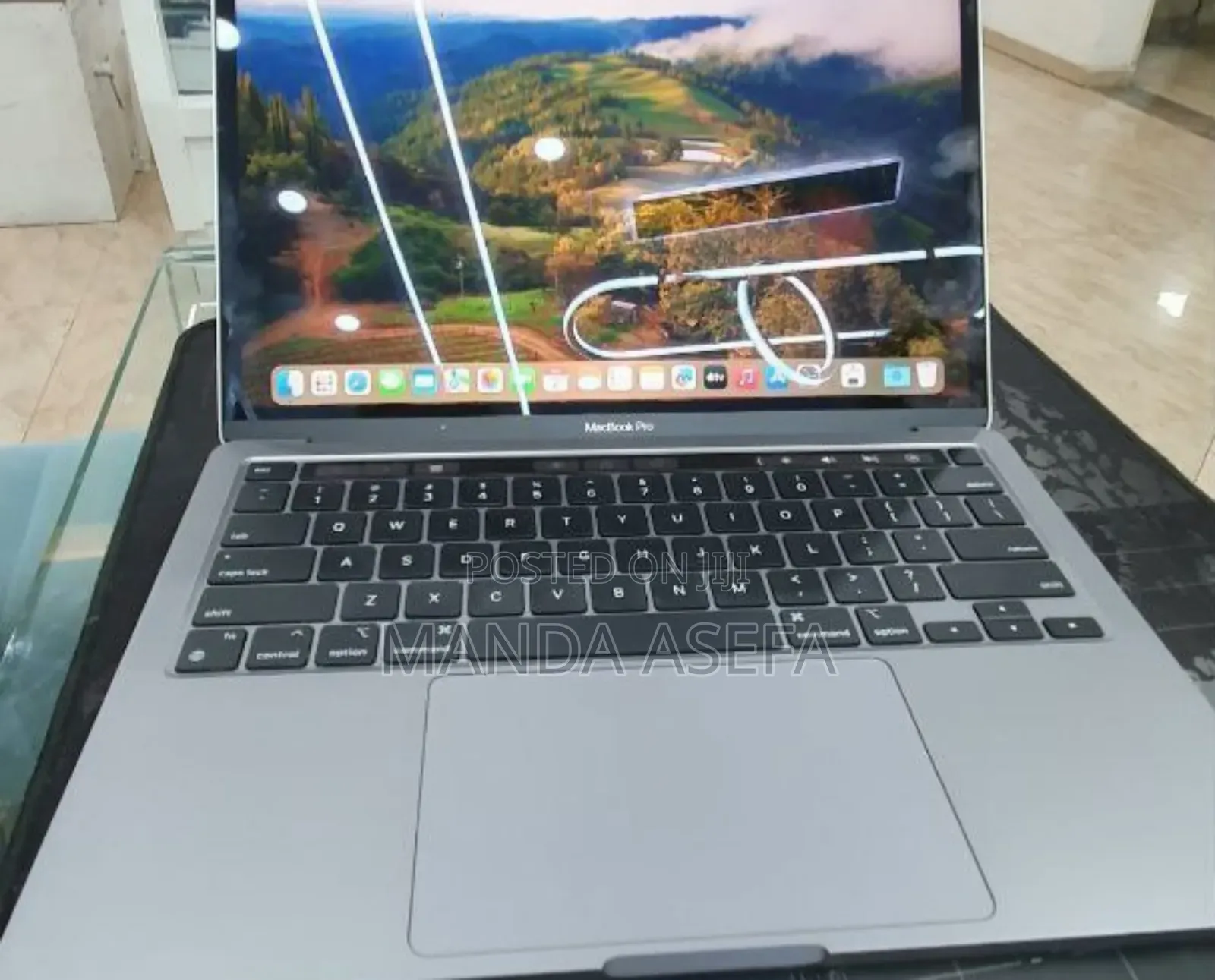 New Laptop Apple MacBook Pro 8GB Apple M2 SSD 256GB