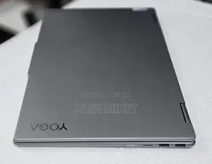 New Laptop Lenovo Yoga 7i 16GB Intel Core I7 SSD 512GB