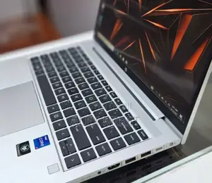 New Laptop HP ProBook 440 G9 32GB Intel Core I7 SSD 512GB