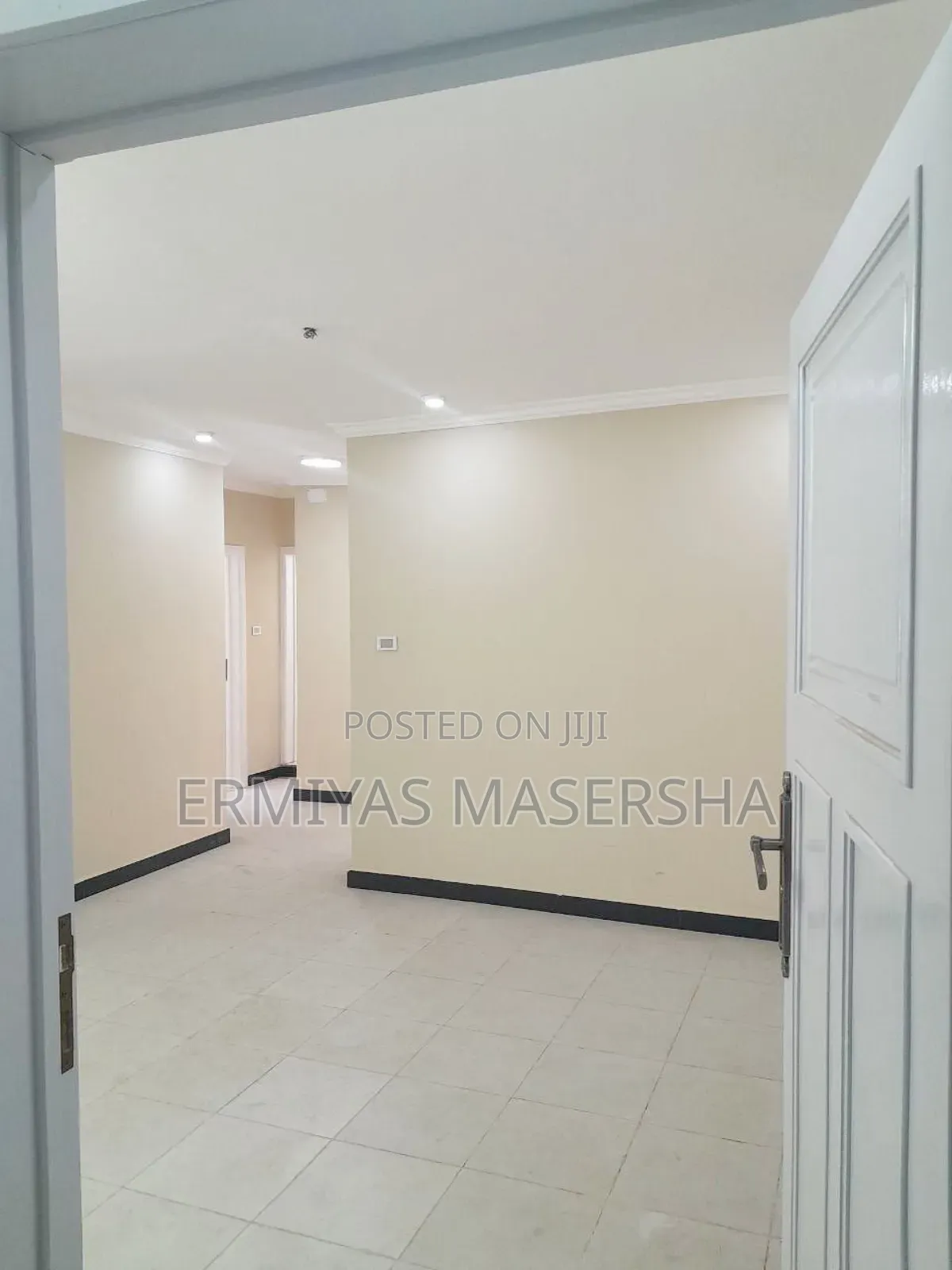 Furnished 3bdrm Apartment in Yeka for sale