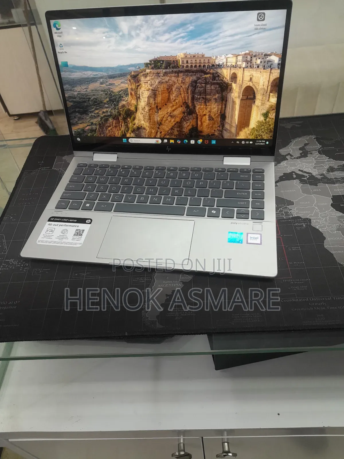 New Laptop HP Envy X360 8GB Intel Core 5 SSD 512GB