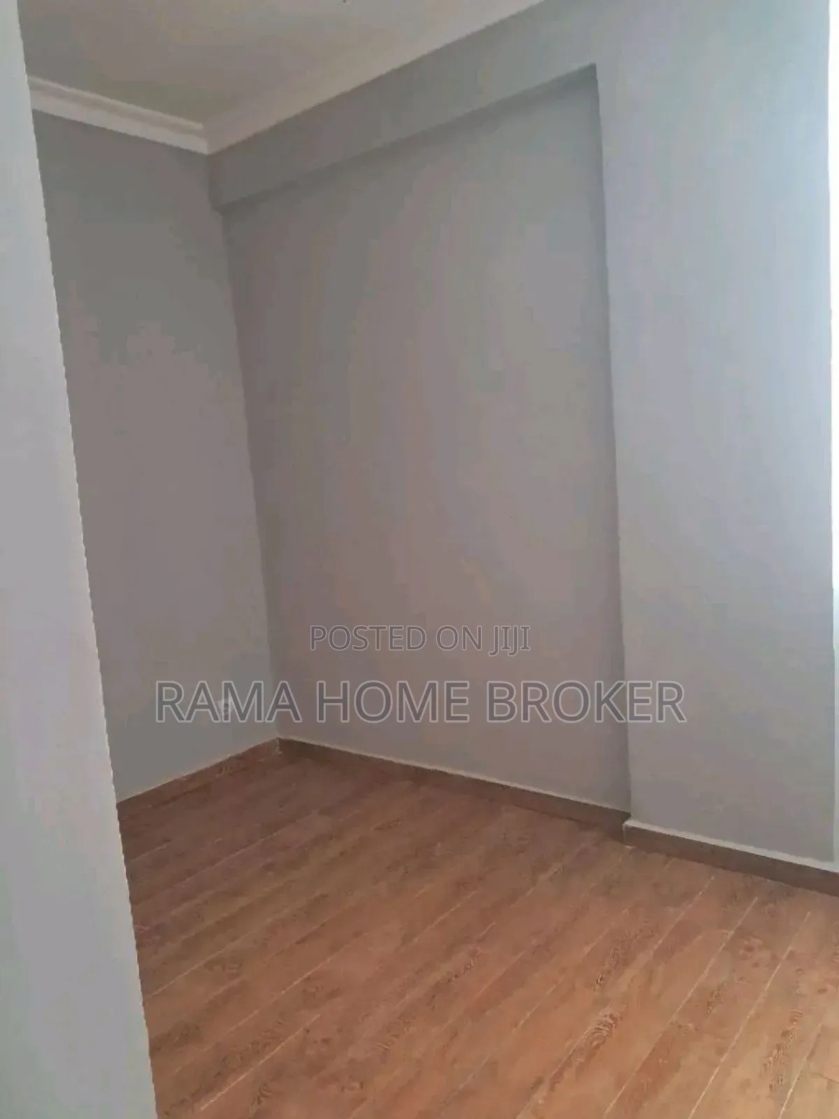 Furnished 3bdrm Apartment in Noah Real Estate, Yeka for sale
