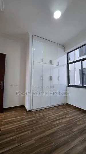 Furnished 3bdrm Apartment in Noah Real Estate, Yeka for sale