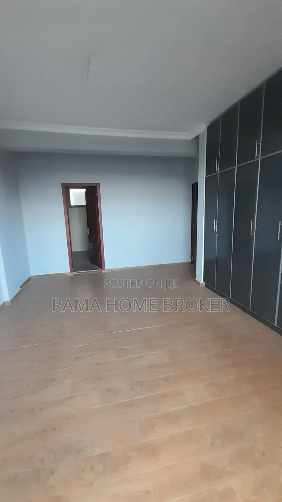 Furnished 3bdrm Apartment in Noah Real Estate, Yeka for sale