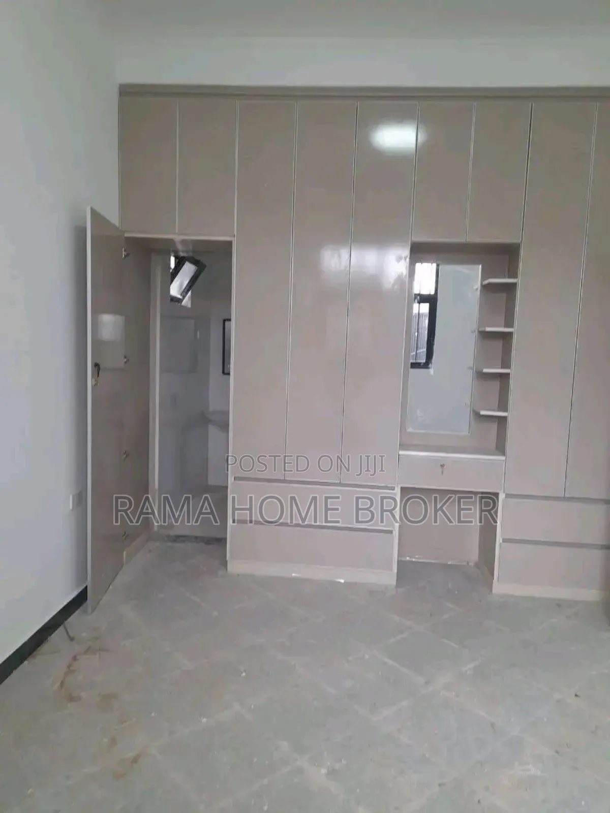 Furnished 3bdrm Apartment in Yeka for sale