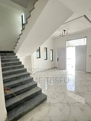 Furnished 6bdrm House in Summit, Bole for sale