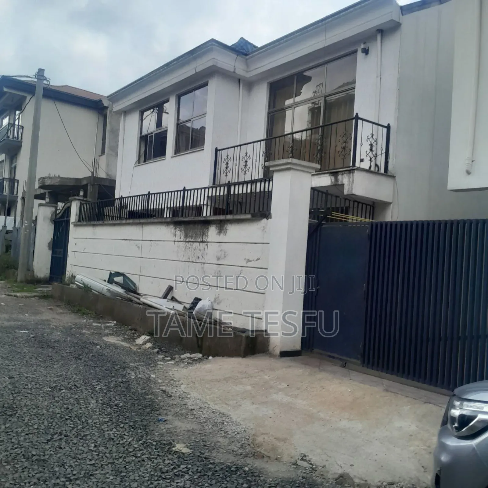 Furnished 4bdrm House in ሀያት G+1 ቤት200ካሬ, Bole for sale