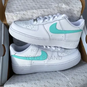 Nike Air Force 1 Low Fashion Sneaker